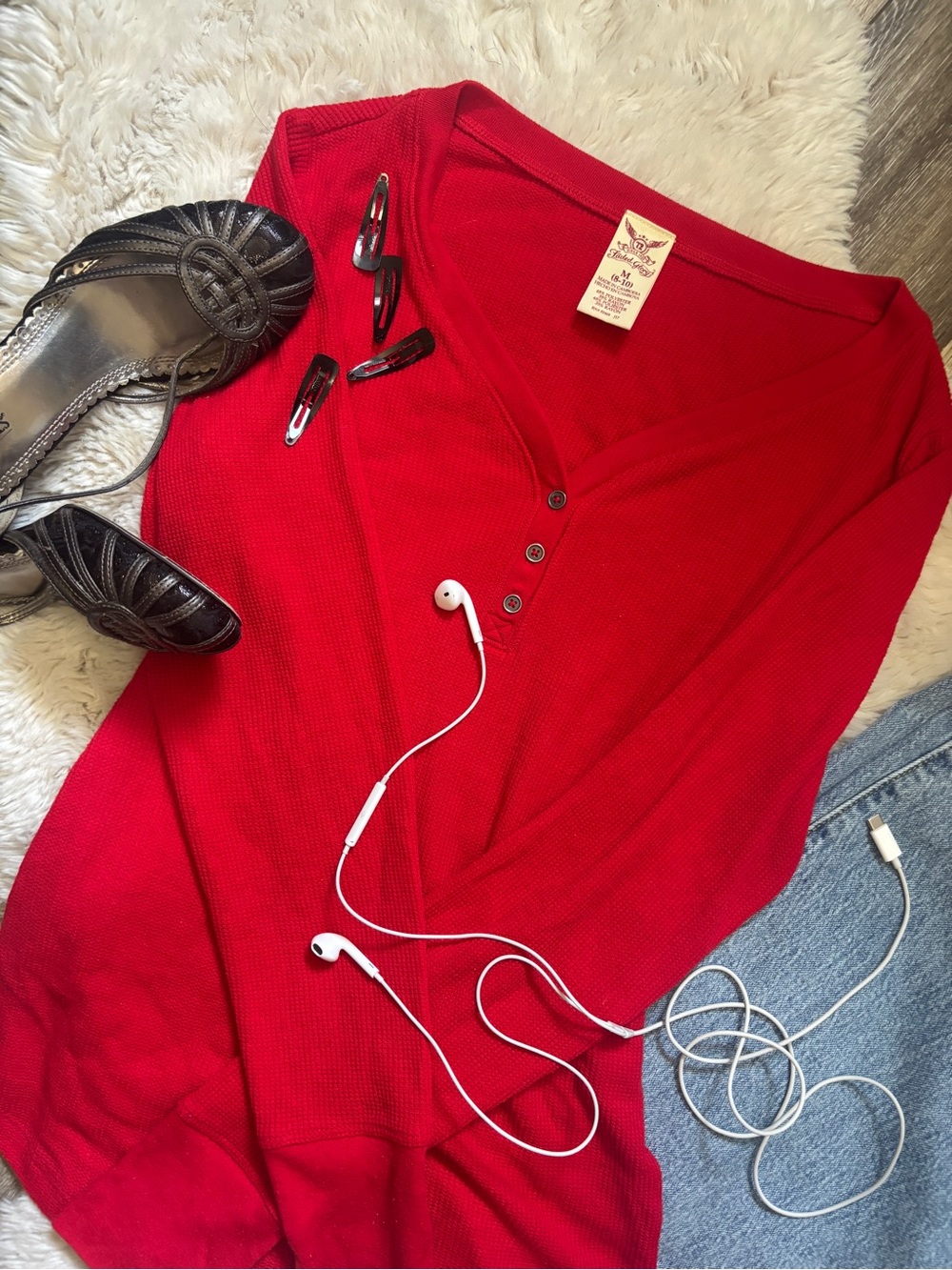 Faded Glory Bright Red V-Neck Henley Sweater